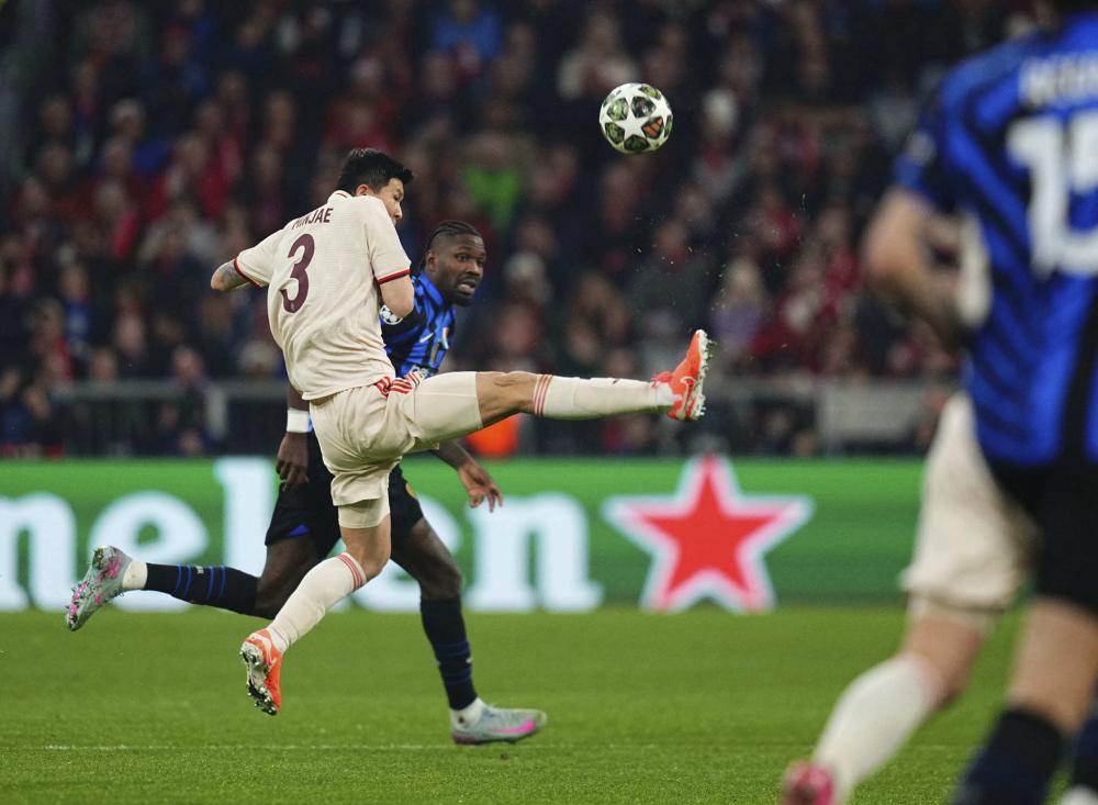 示出了稳固 示出了稳固